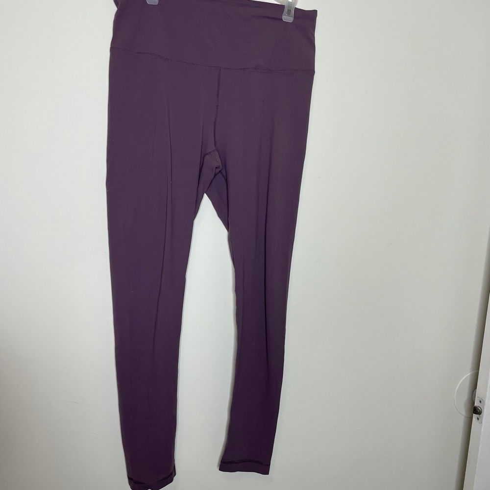 Yogalicious purple leggings XL